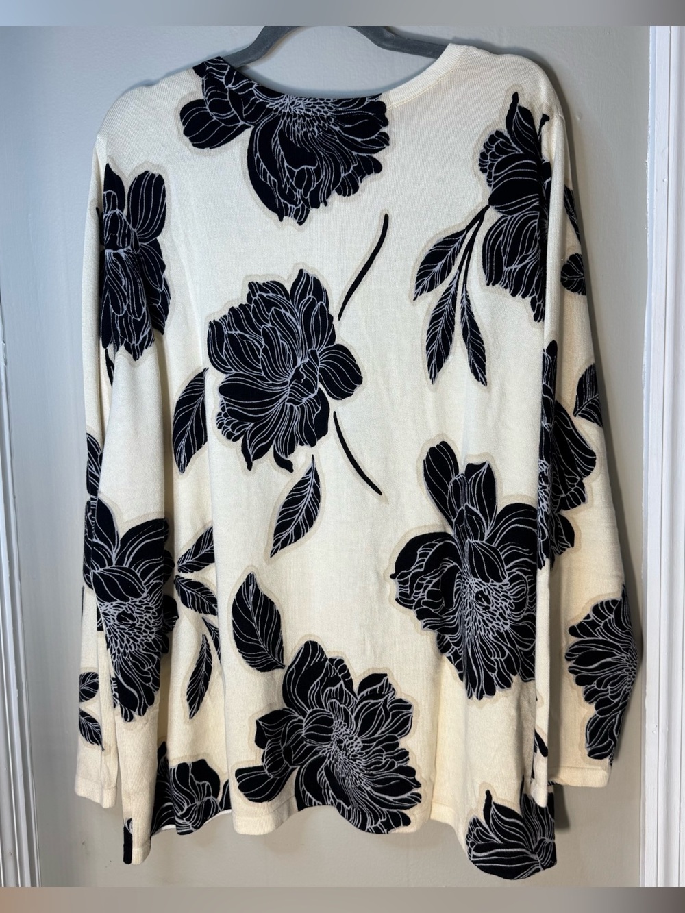 Susan Graver Weekend NWT Women's Cream Cardigan Size 3X - Picture 4 of 11